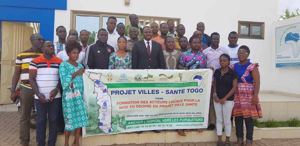 Mise en œuvre du Projet « Villes Santé » au Togo: Les journalistes togolais formés pour sensibiliser la population à inscrire la santé au cœur du développement durable.