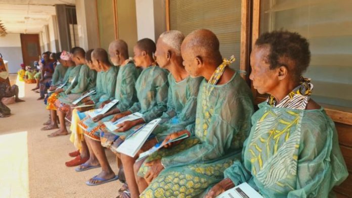 Mission médico-chirurgicale gratuite : A Agou, plus de 200 patients retrouvent leur sourire grâce à AIMES AFRIQUE  